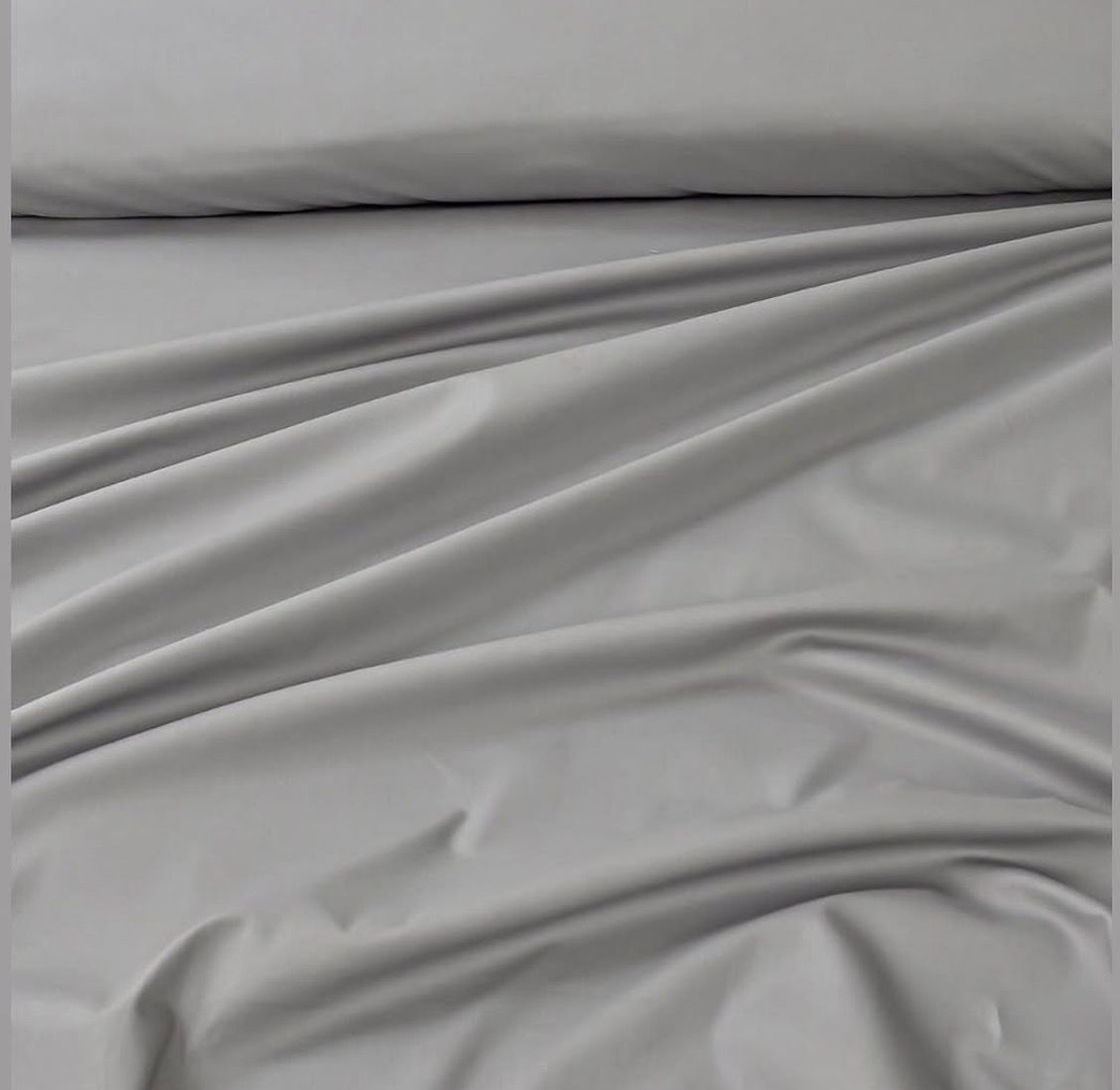 Silver Grey Plain Bedsheet Set